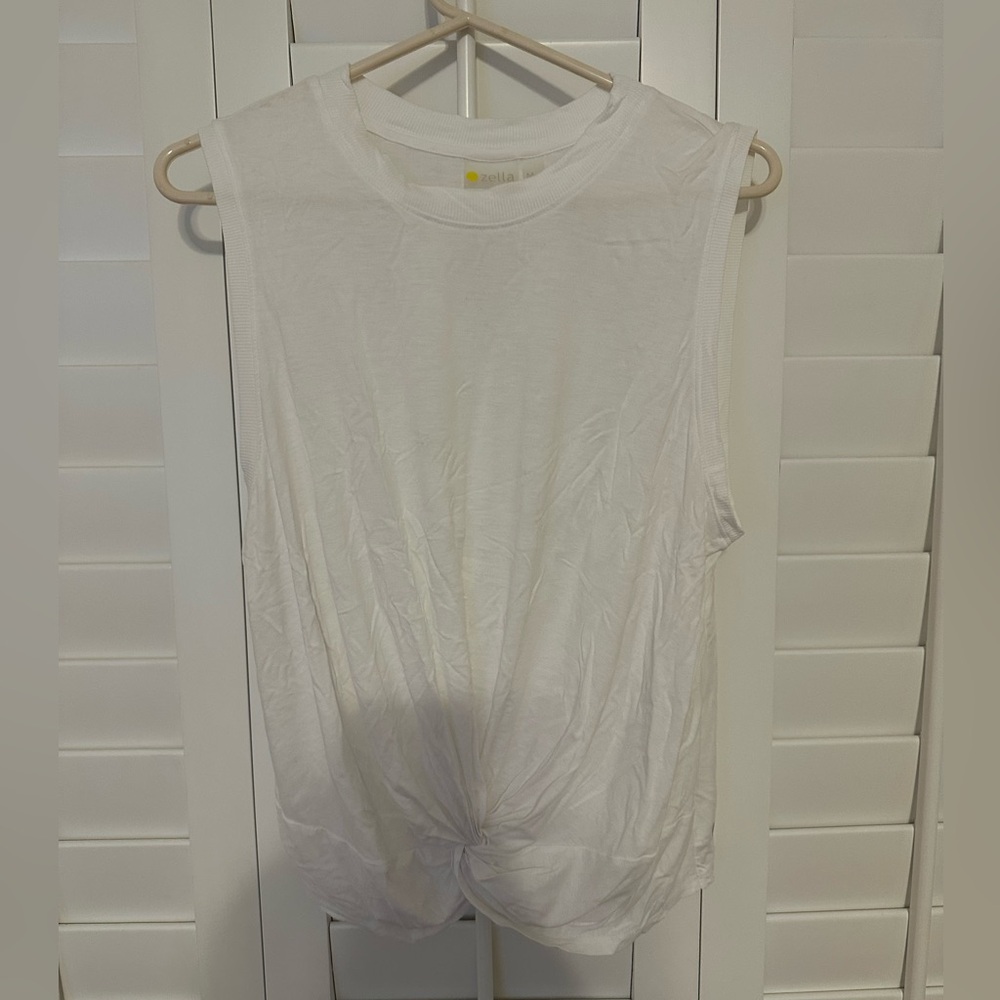Zella front tie tank